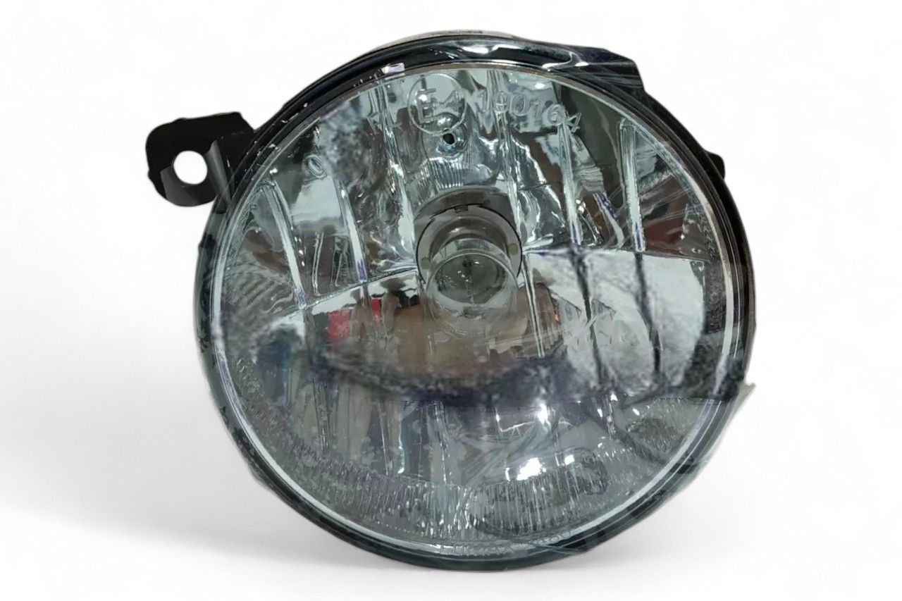 Lumax Front Fog Lamp - LH/RH AV402405