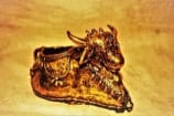 NANDI STUFF HOLDER