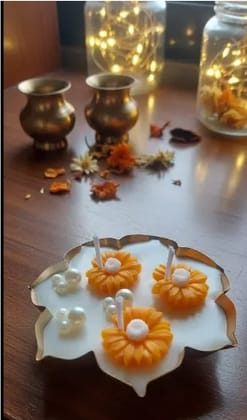 Urli candle