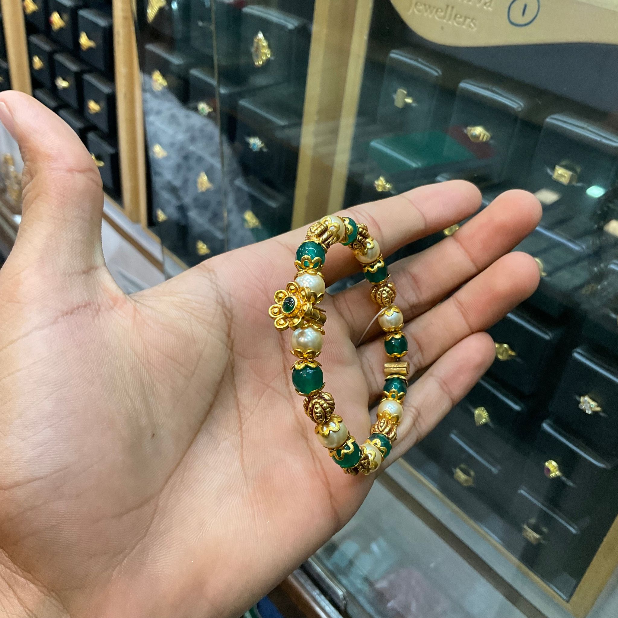 Green Bets Silver Bangle 2-2.6