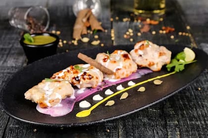 Kesari Malai Murgh Tikka