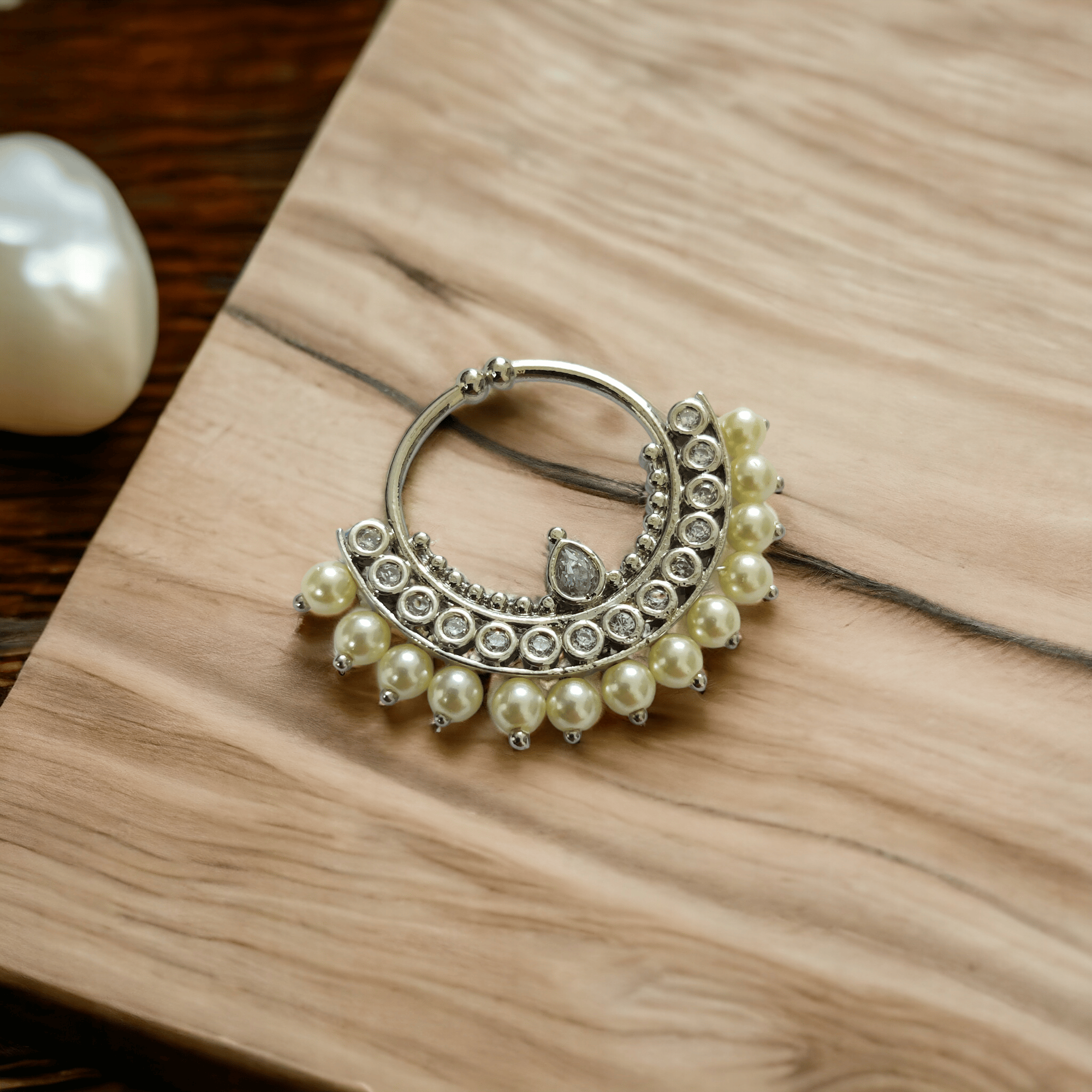 3.5x3cm Rhodium Pearl Nose Pin-White / Rhodium / Free Size