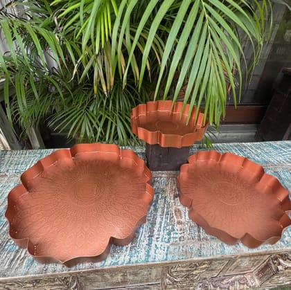 Rimmed Metal Urlis :  Set of three