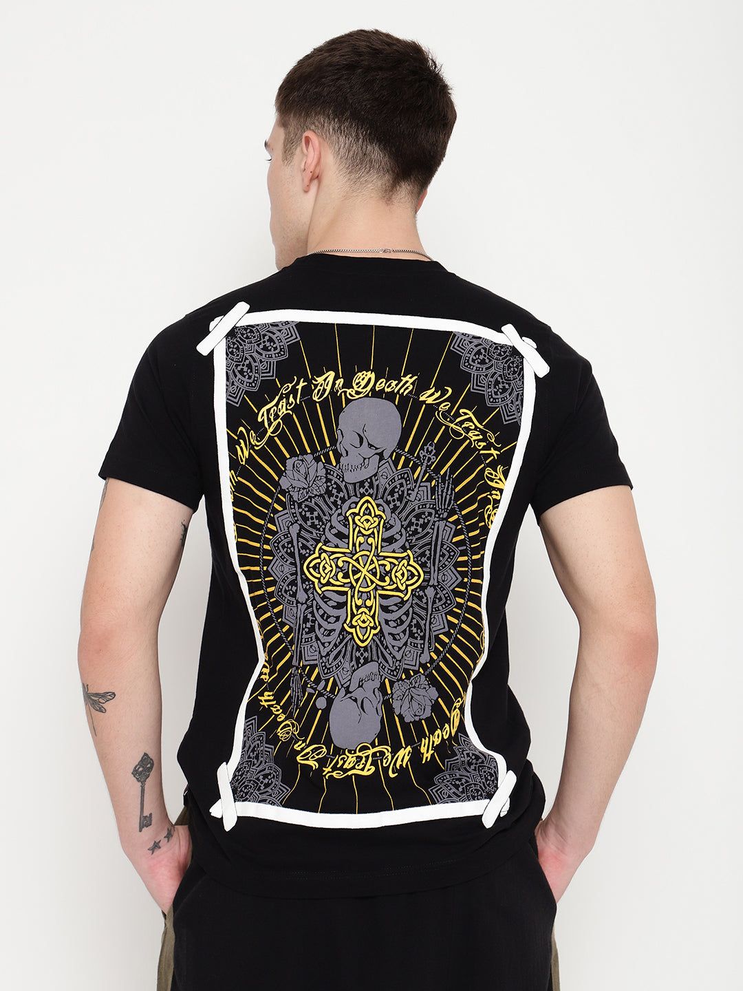 PUNK Black IN-DEATH-WE-TRUST Regular Fit Tshirt-M / Black