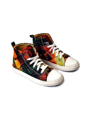 Women Mid Top Colourblocked Lightweight Canvas Sneakers