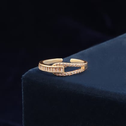 Golden Baguette Interlocked Cuff-ring