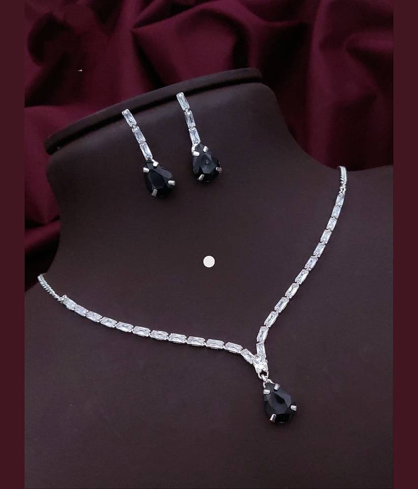 Shivay Fashion Silver Alloy Necklace Set ( Pack of 1 )