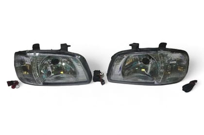 Lumax Head Lamp Set AV421854