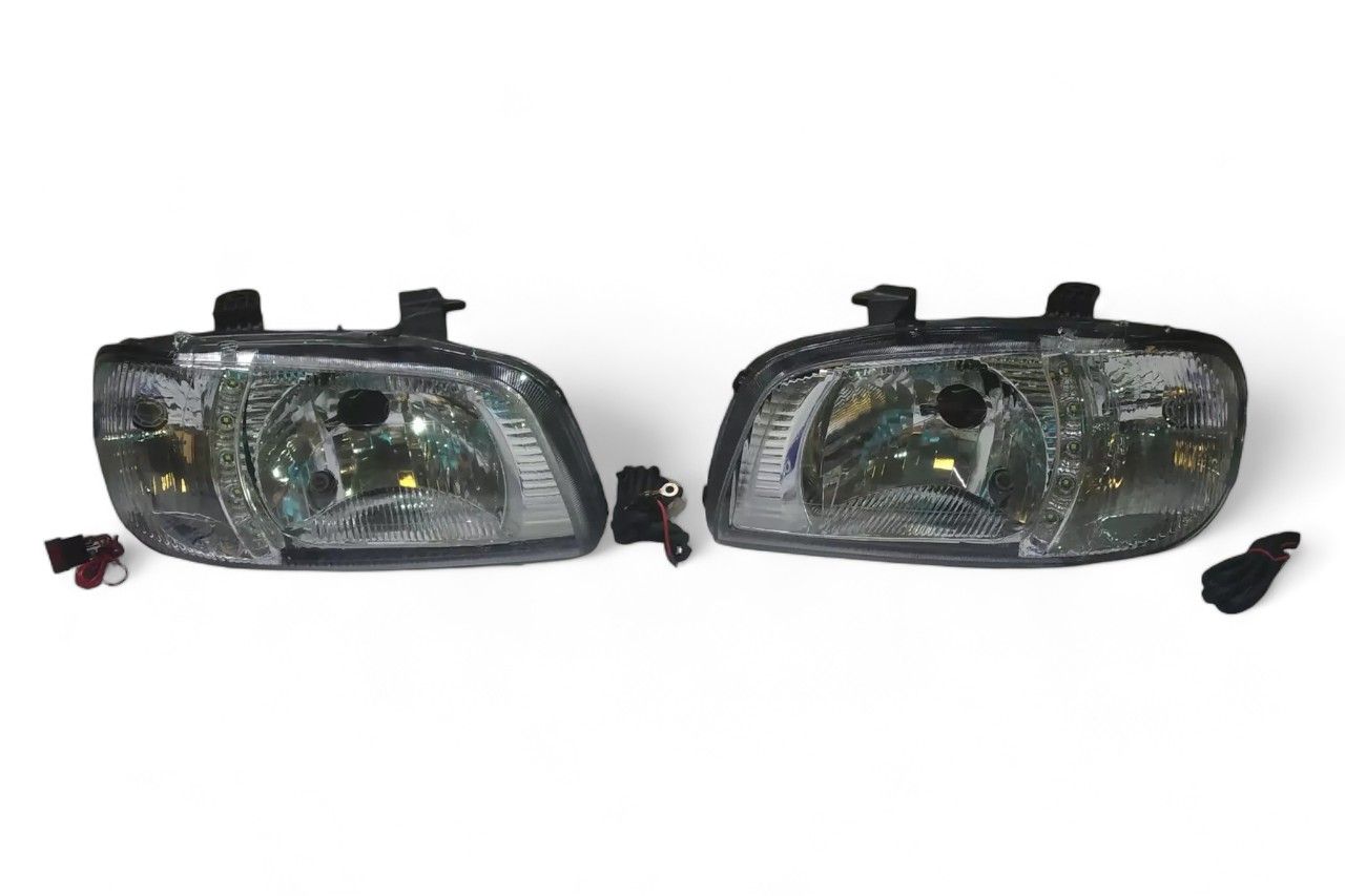 Lumax Head Lamp Set AV421854