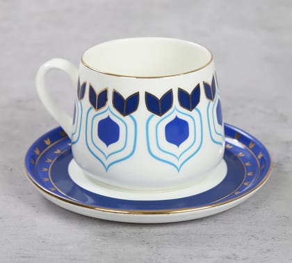 Botanical Elegance Cup And Saucer Set Of 4