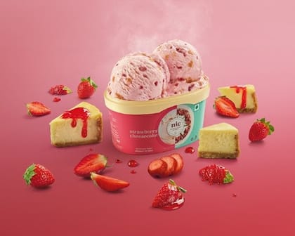 Strawberry Cheesecake Ice Cream 500ml