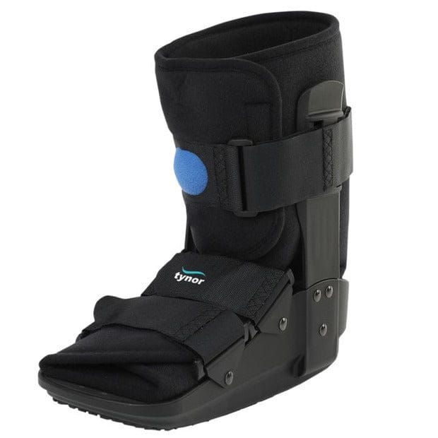 Tynor D52 Walker Boot Air- Short-Small