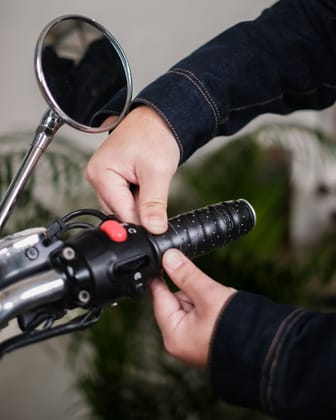 grips wrap-black perforated (new) / in