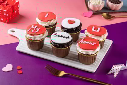 I Love You My Sweet Heart Cupcakes