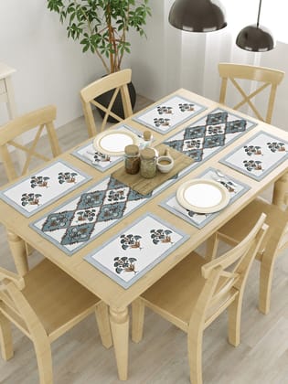 Handblock Printed Canvas Cotton Table Runner With Set Of 6 Mats-Cotton / Handblock / 6 Seater
