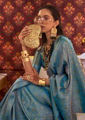 Antique Blue Dual Tone Woven Kanjivaram Silk Saree