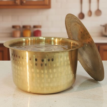 Brass Bhagona With Lid 6.5 Liter | Heavy Brass Utensil, Height : 6.7 Inch (ZMAS637 H)