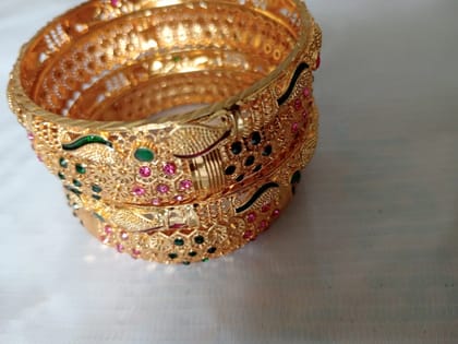 Luxurious ONEgram Gold Bangles Exquisite Jewelry Piece