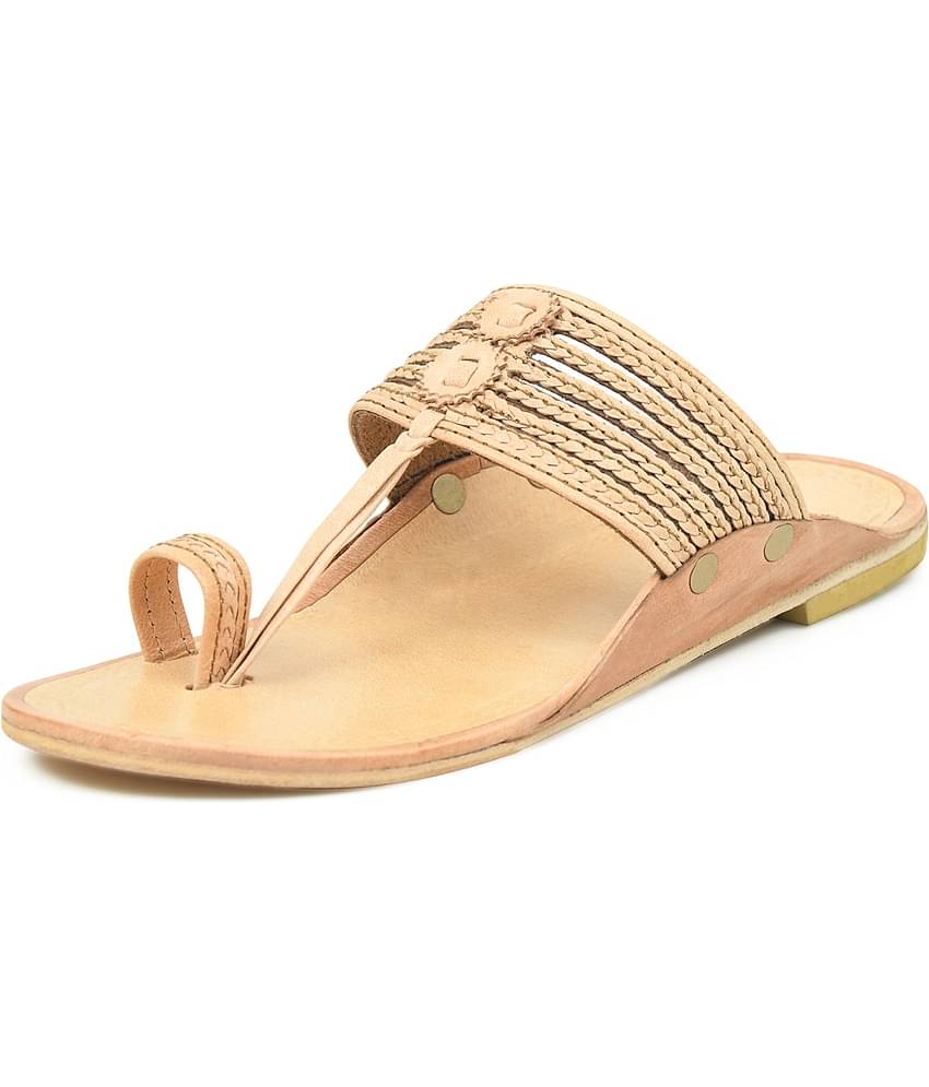 STEPFOX - Beige Men's Kolhapuris