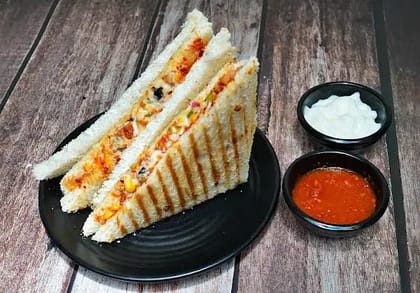 Veg Club Sandwich (Triple Decker)