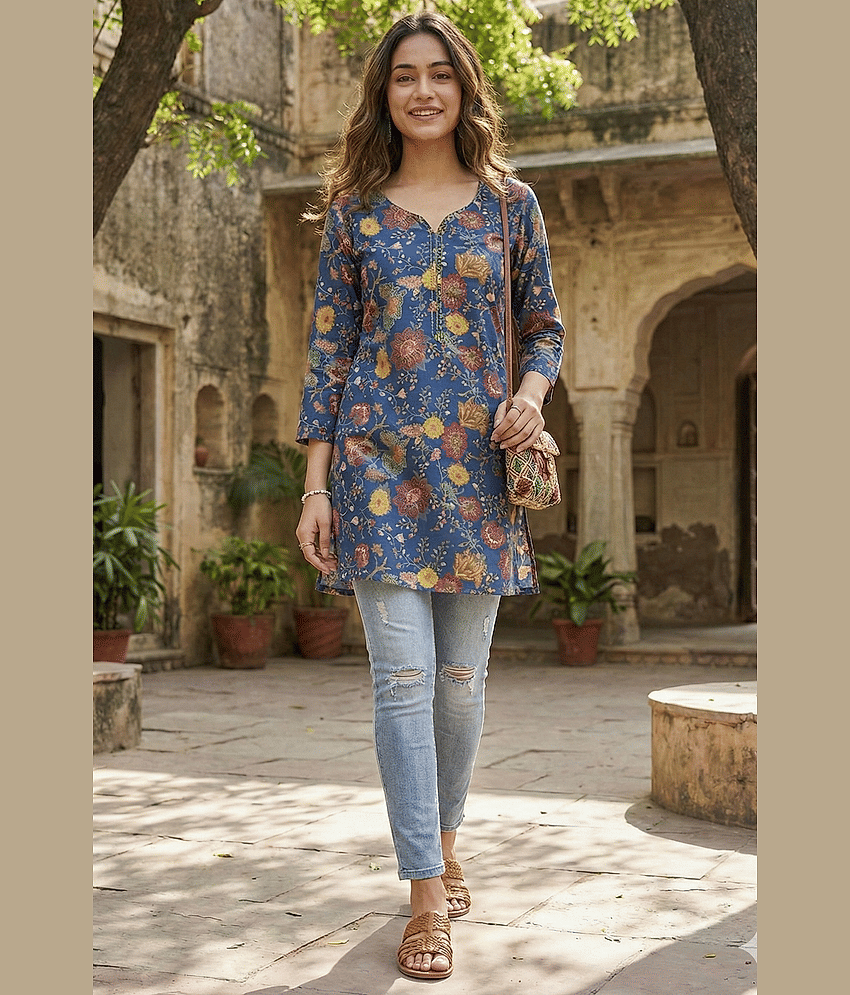 Wonder Weaves Women 100% Cotton Printed Straight Kurti ( Blue )