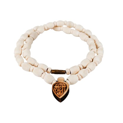 MAYAPURI Tulsi Mala with Sree Radha Engraved Locket Sacred Hindu Prayer Beads Necklace Suitable for Praying, Mandir, Pooja Articles (Set of 1)