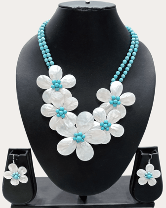Turquoise Shell Necklace Pendant Jewelry Women Lady Accessory Gifts