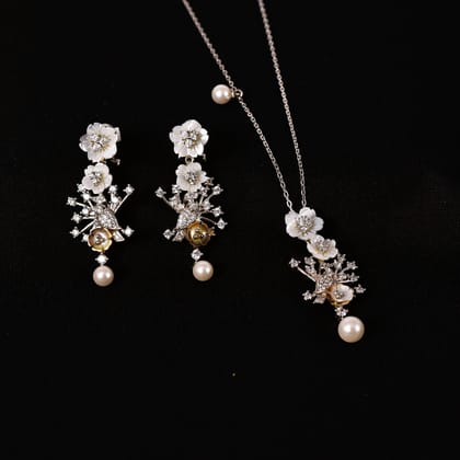 Insight Pendant Set with chain-Silver