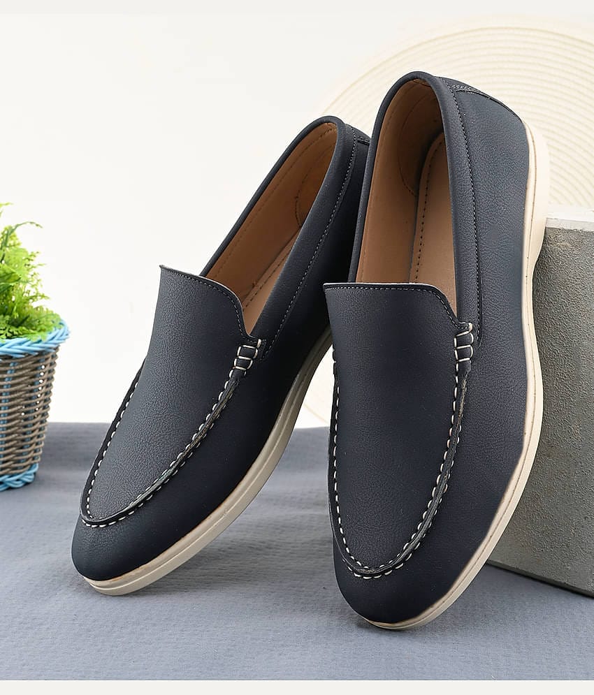 Fashion Victim Blue Men's Slip on