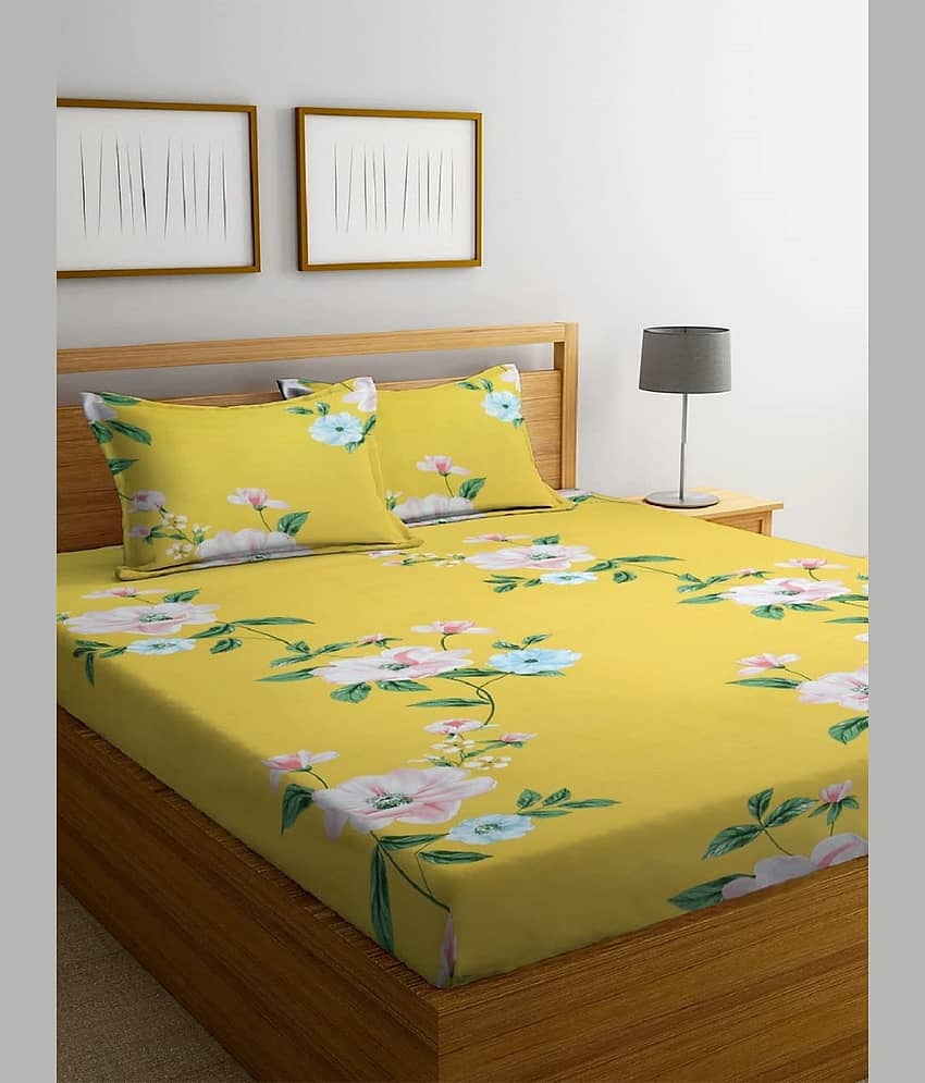 Neekshaa Cotton Geometric Fitted Fitted bedsheet with 2 Pillow Covers ( Double Bed ) - White