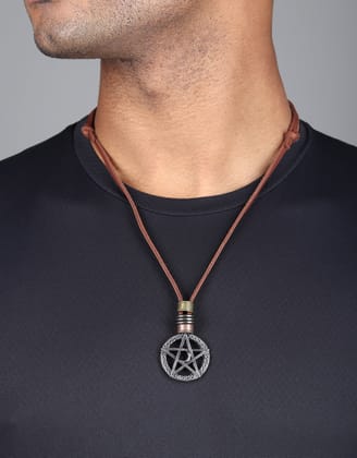 Lucky Star Pendant-With Leather Chain / Metallic Grey