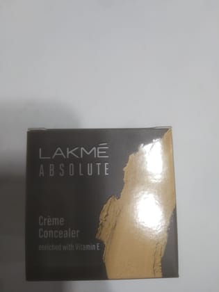 Lakme Absolute Crème Concealer Enriched with vitamin e ivory 