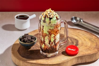 Mint Chocolate Chip Hot Chocolate Fudge