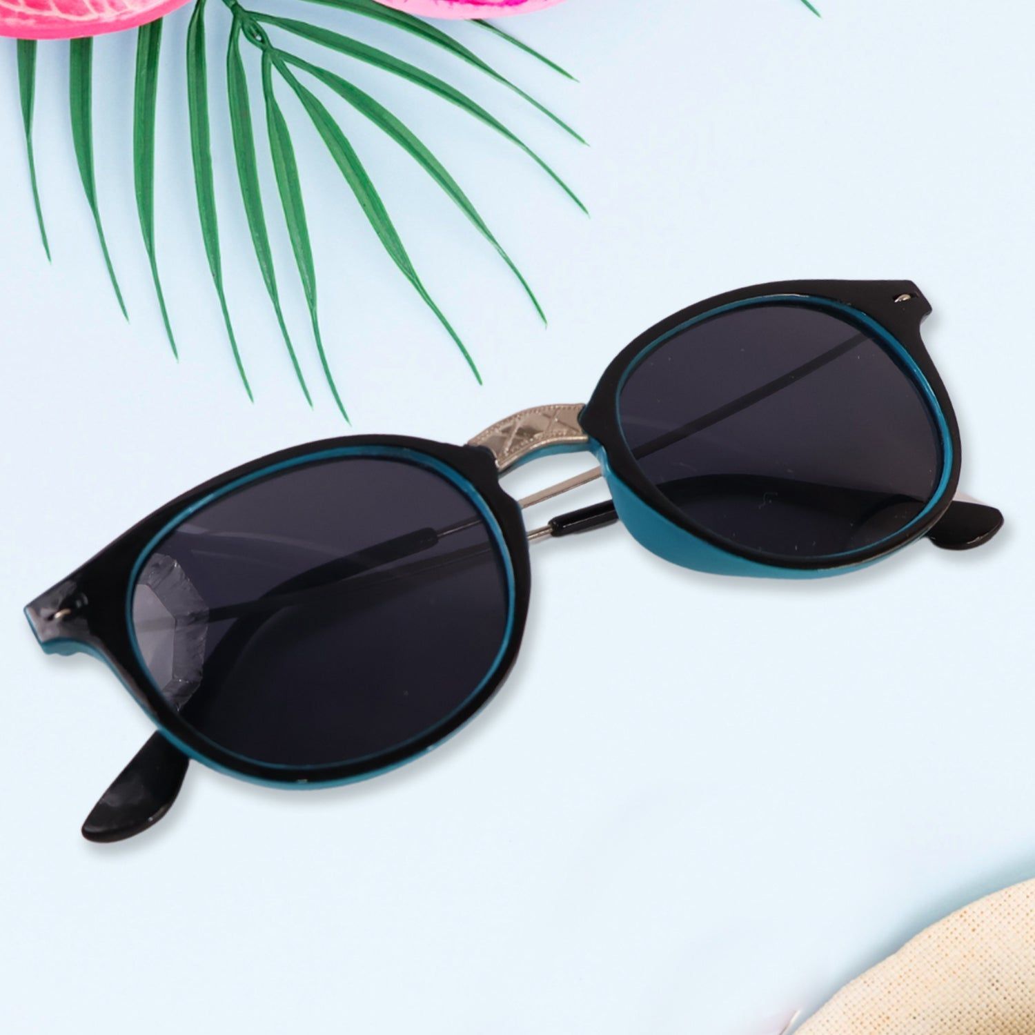 Sky Blue UV Protected Round Sunglasses, classic Sunglasses for Men & Women, Lightweight