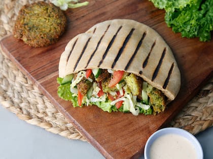 Veg Falafel Pita Pocket