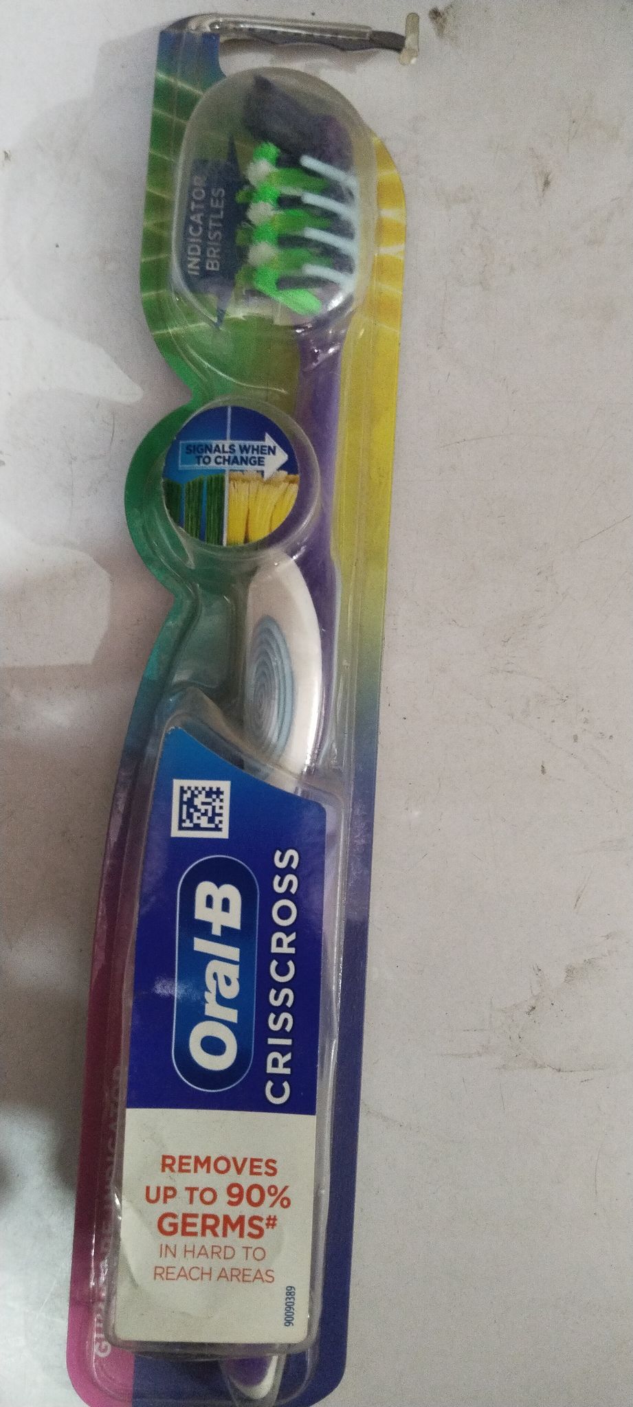 Oral-b Crisscross toothbrush 