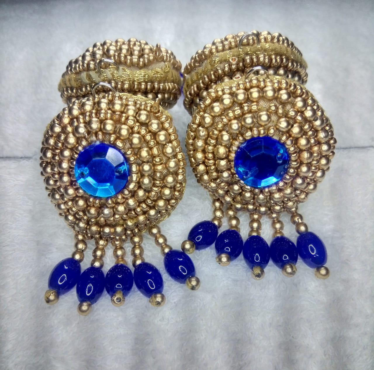 Tassels for blouses/Lehengas 1 set  2 pic