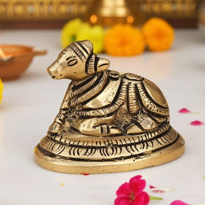 Brass Showpiece Nandi Small Statue - Traditional Puja Showpiece, Height : 2 Inch (BSMAS1291 B)