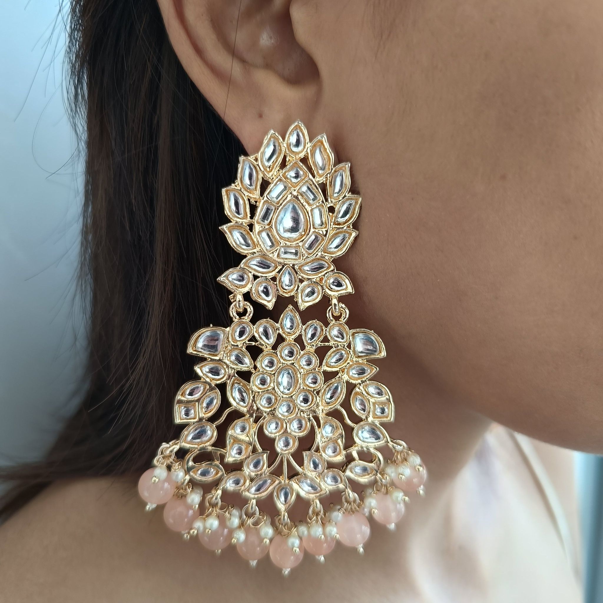 Mint Glow Chandbalis