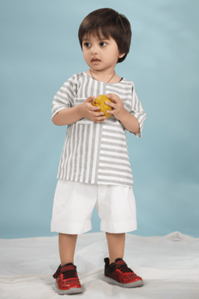 Asymmetric Co-ord Set-0-6 months