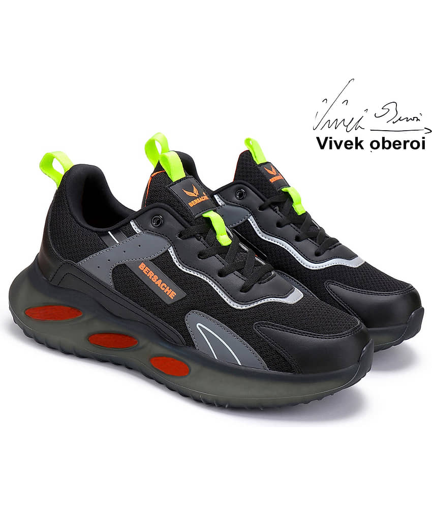 Bersache Black Men's Trekking Shoes