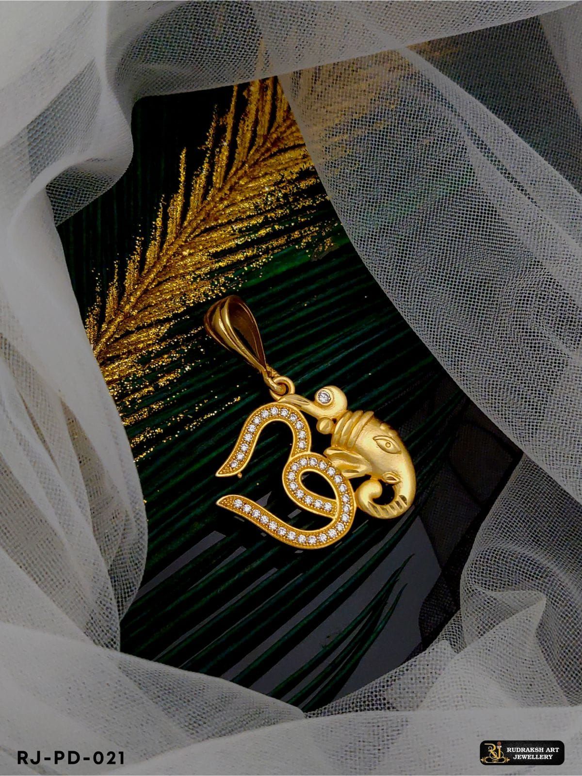 Superior Diamond Om with Ganpati Pendant-01 for Men PD-021-Gold Plated