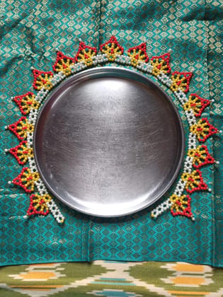 Plate decoration