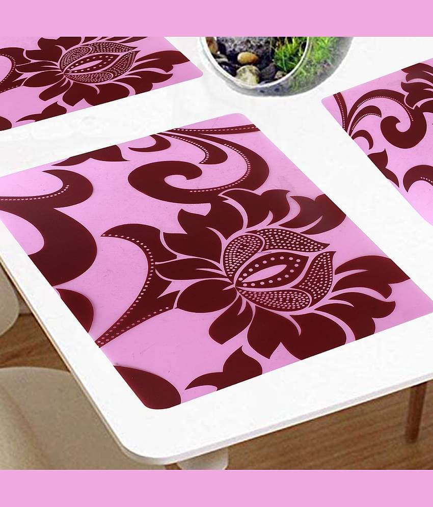 E-Retailer Set of 6 PVC Table Mats