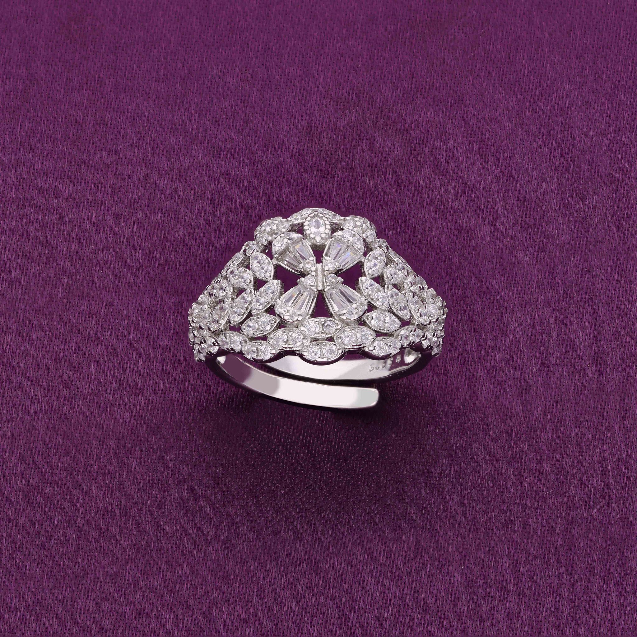 Beautiful Royalty Zircon Studded Statement Silver Ring-White Stone / Silver / US 6 (16.5 mm Diameter)