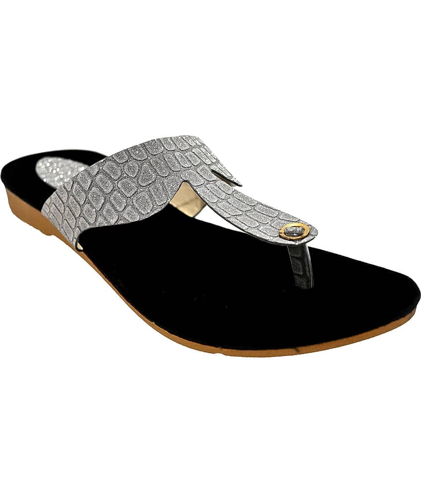 Altek - Silver Women's Flats