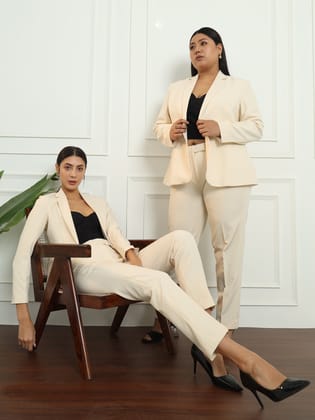 Regular Fit Notched Collar Stretch Pant Suit  - Off White-XS