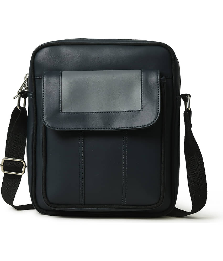 MATRICE - Blue Solid Messenger Bag