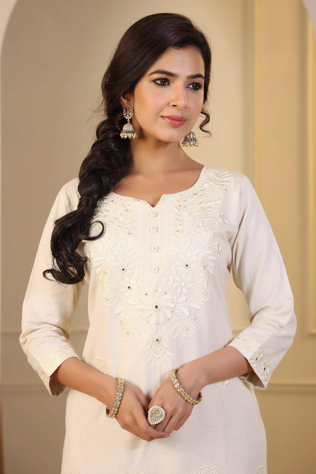 Firdous Emrald Emroidered Straight Cotton Kurti-M / Off White / Offwhite