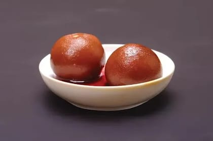 Hot Gulab Jamun [2 Pieces]